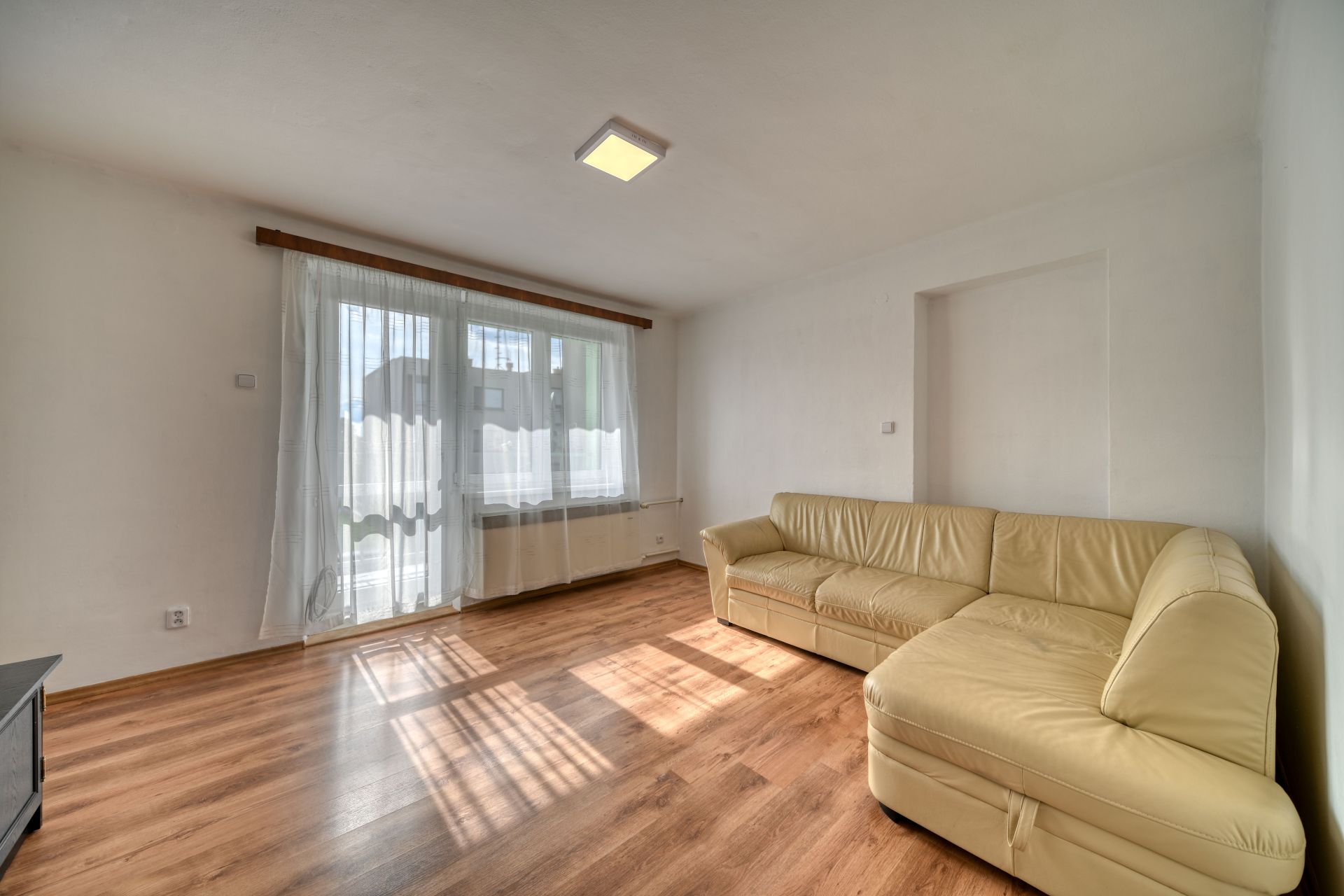 Pronájem bytu 2+1 s lodžií 64 m² v Městci Králové, ulice Malátova