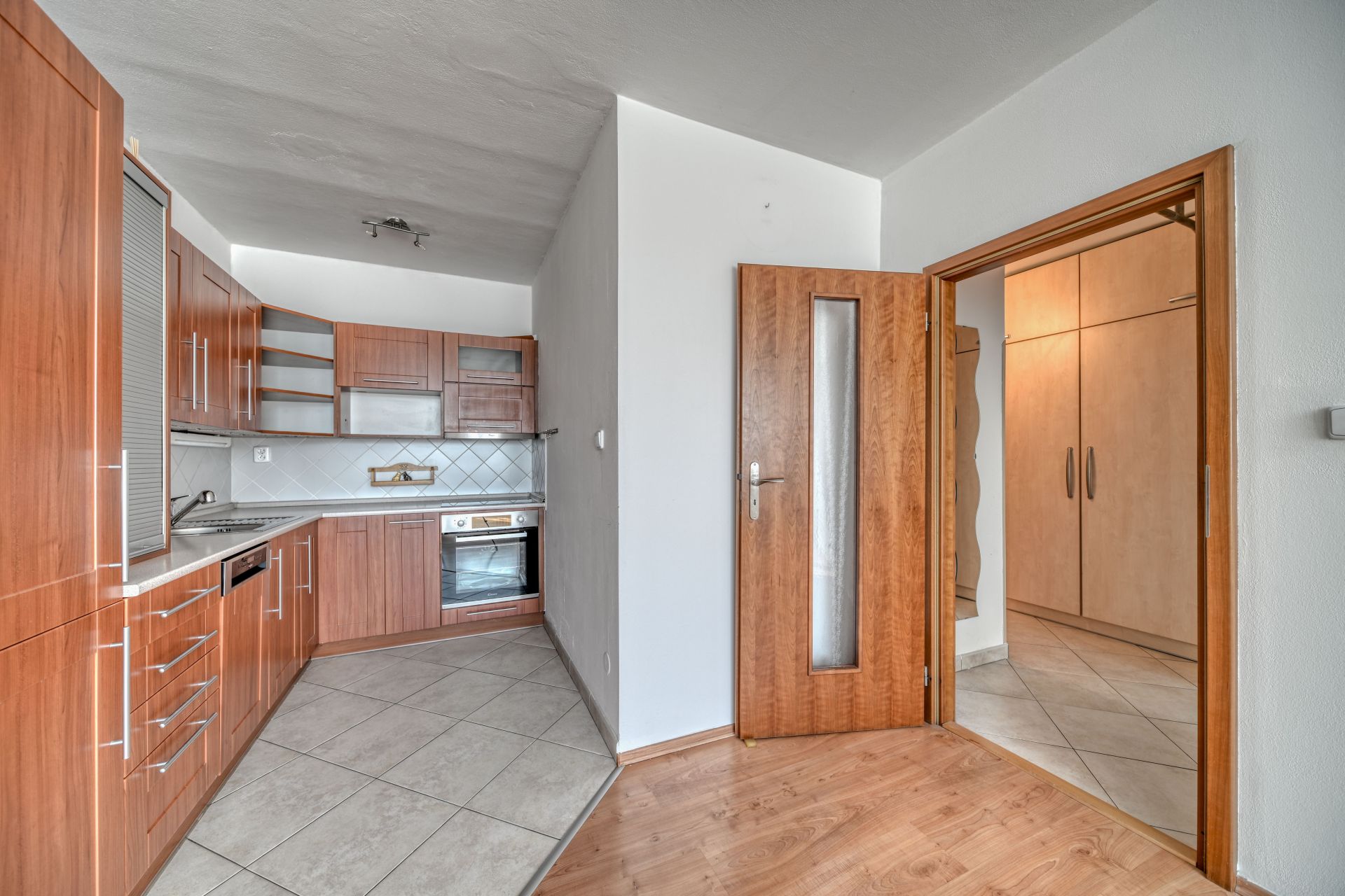 Prodej bytu 2+kk o velikosti 43 m², sklep, Poděbrady