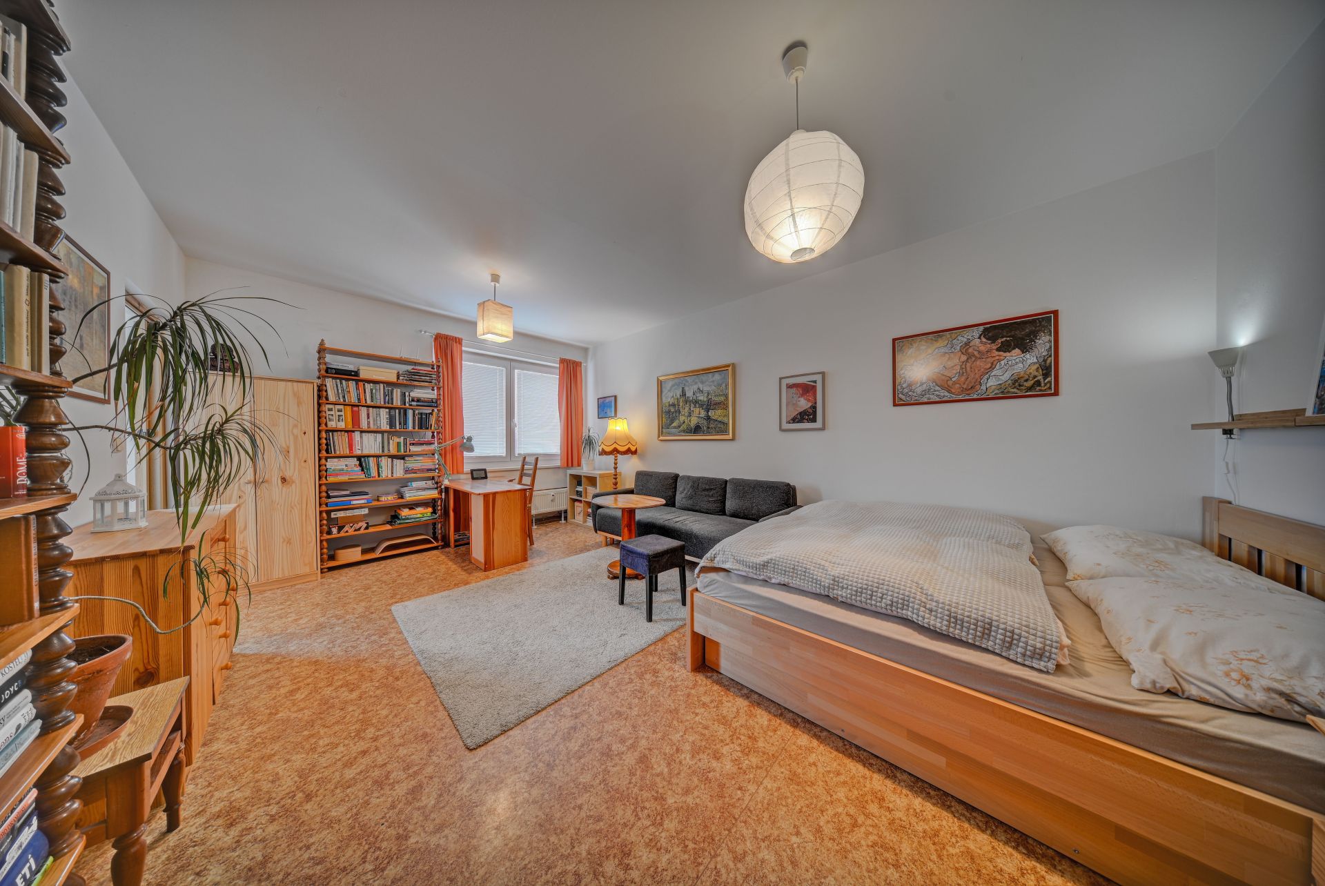 Pronájem bytu 1+1 (34,2 m²) + sklepní kóje v Poděbradech