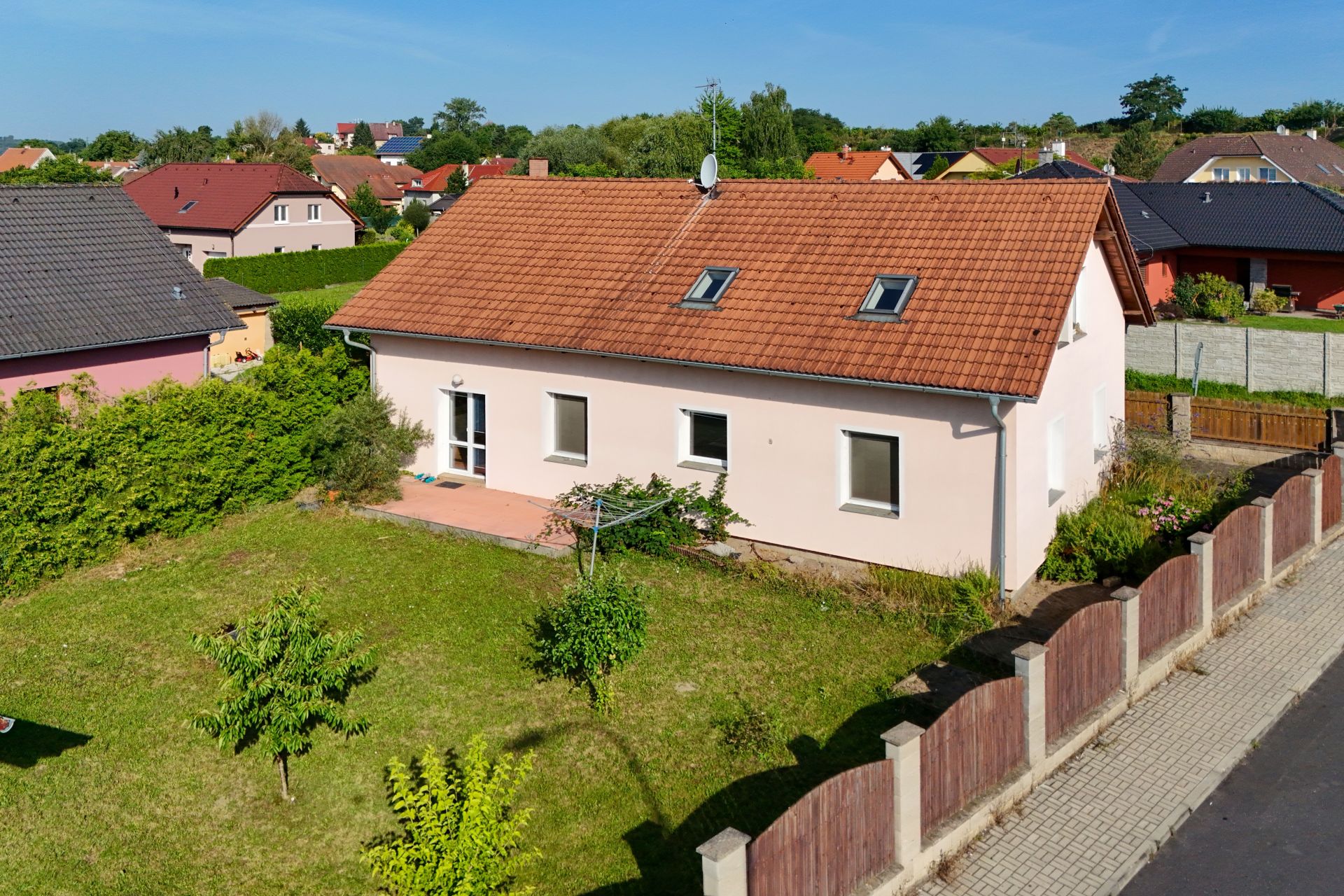 Pronájem rodinného domu 5+kk o velikosti 112 m², Poříčany