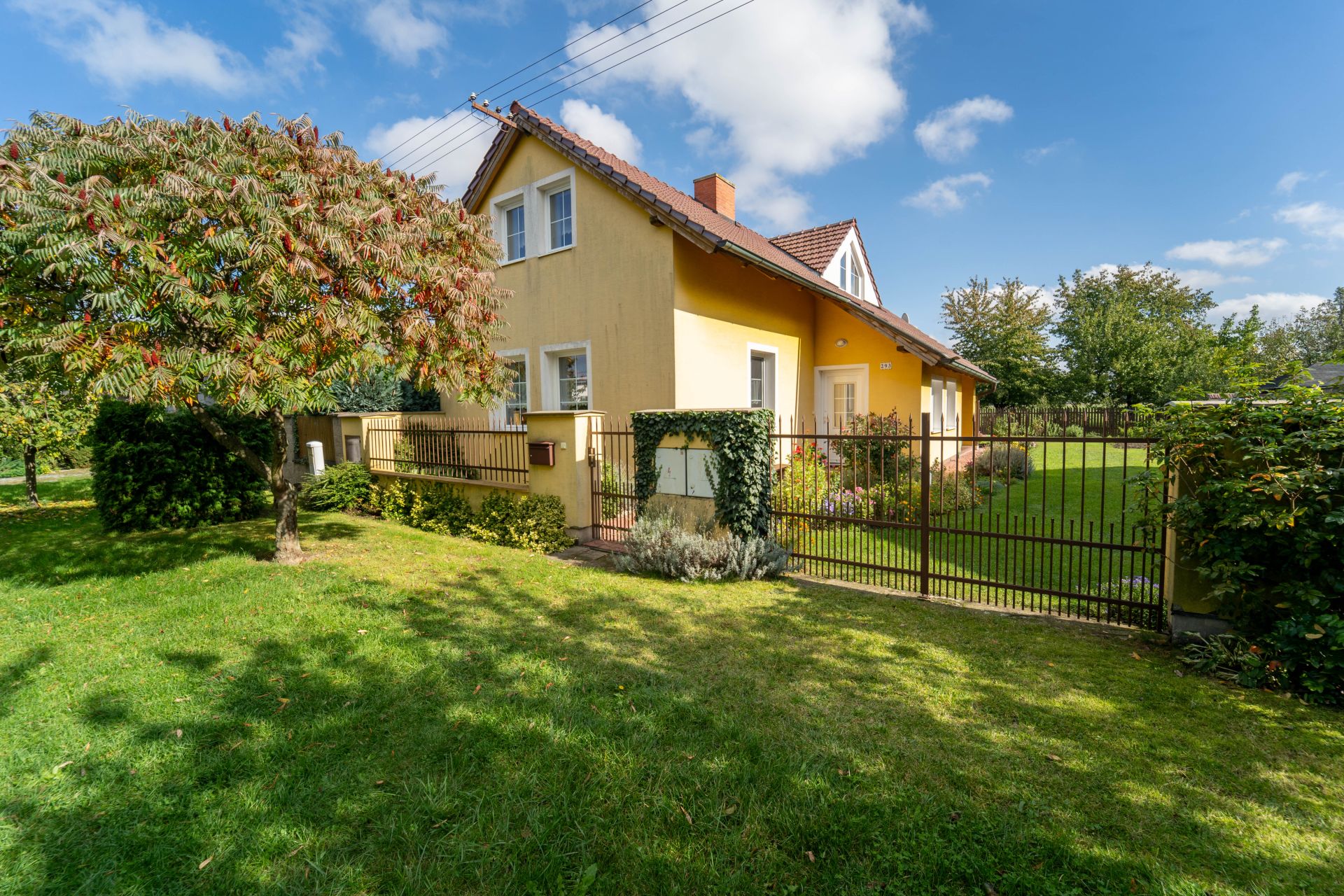 Prodej rodinného domu 4+kk, pozemek 503 m², Velim