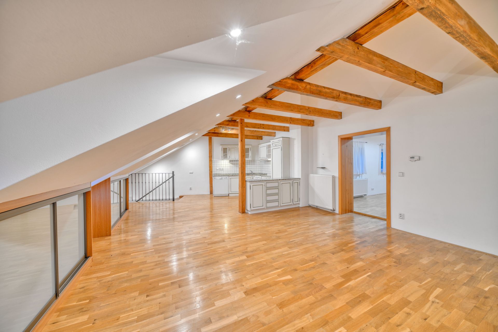 Pronájem bytu 2+kk, 99 m², předzahrádka, Poděbrady