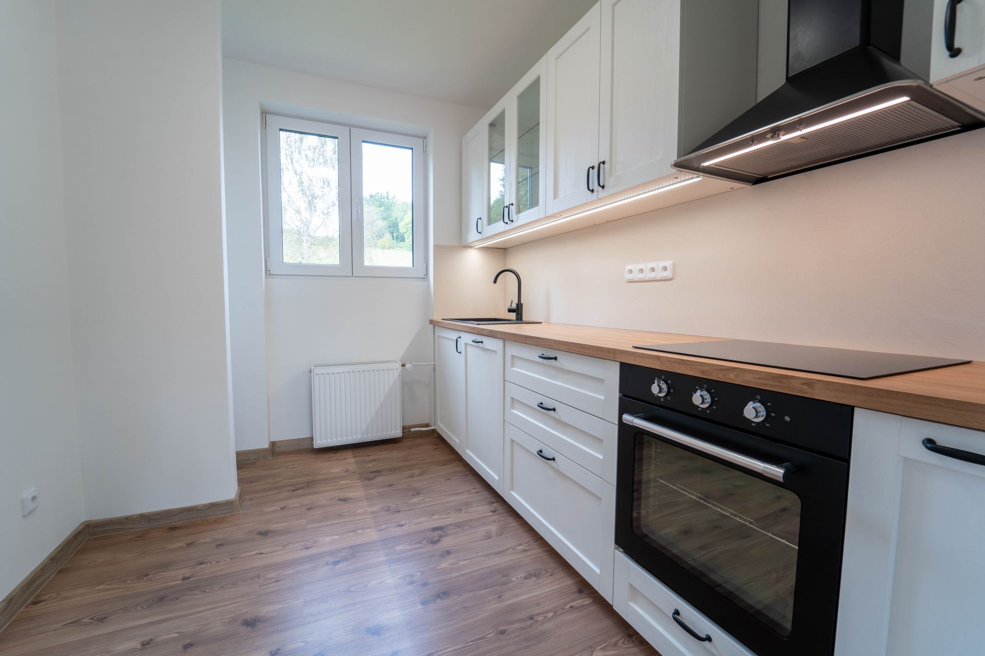 Prodej bytu 3+1 s balkónem o velikosti 76,8 m², Zlatá Olešnice, Jablonec nad Nisou