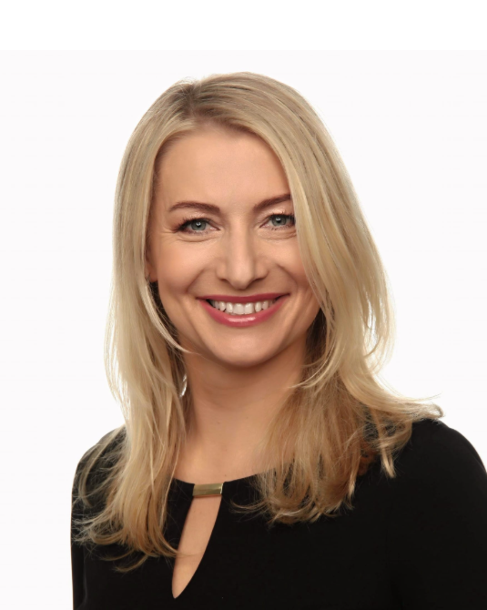 ZUZANA BEŇOVÁ