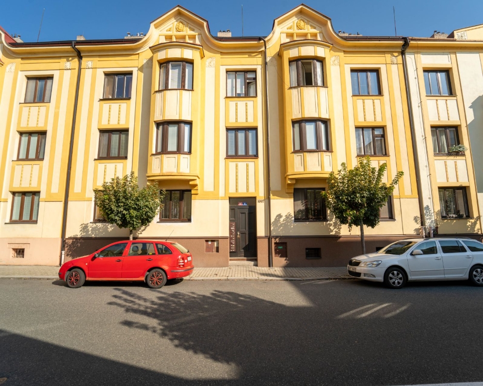 Prodej bytu 1+1, 38,04 m², 1. NP, cihlový dům, sklep, Nymburk