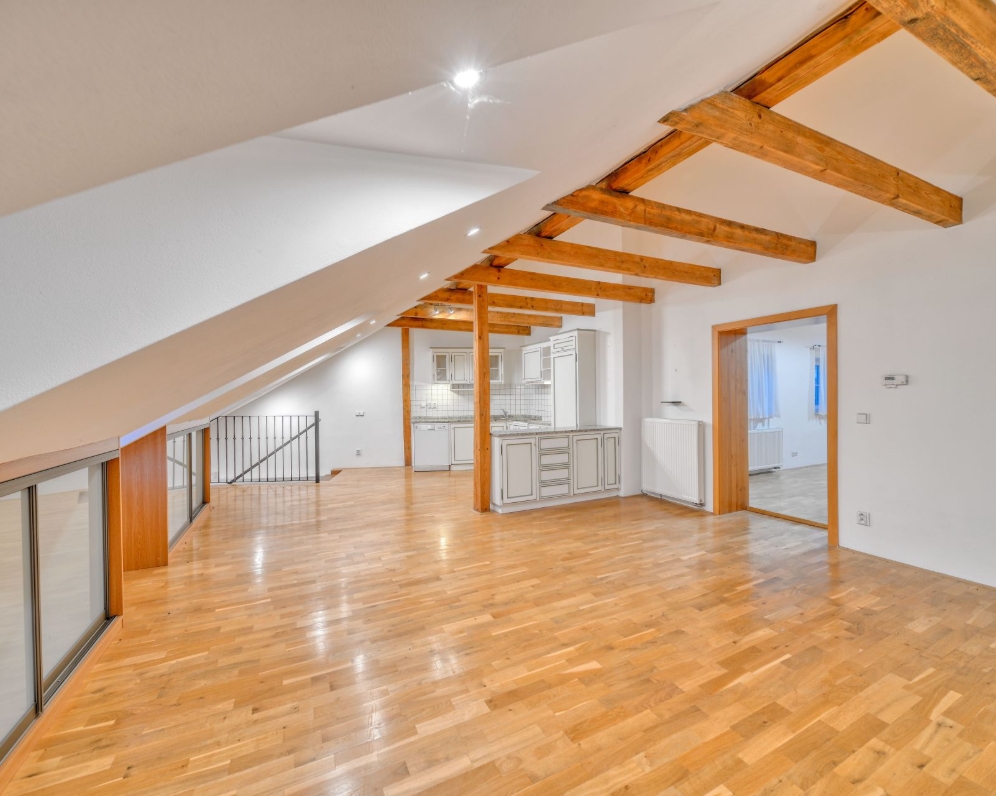 Pronájem bytu 2+kk, 99 m², předzahrádka, Poděbrady