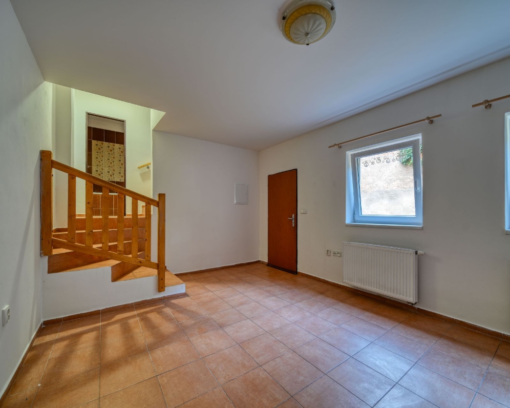 Pronájem mezonetového bytu 2+1 o výměře 56,26 m², Poděbrady