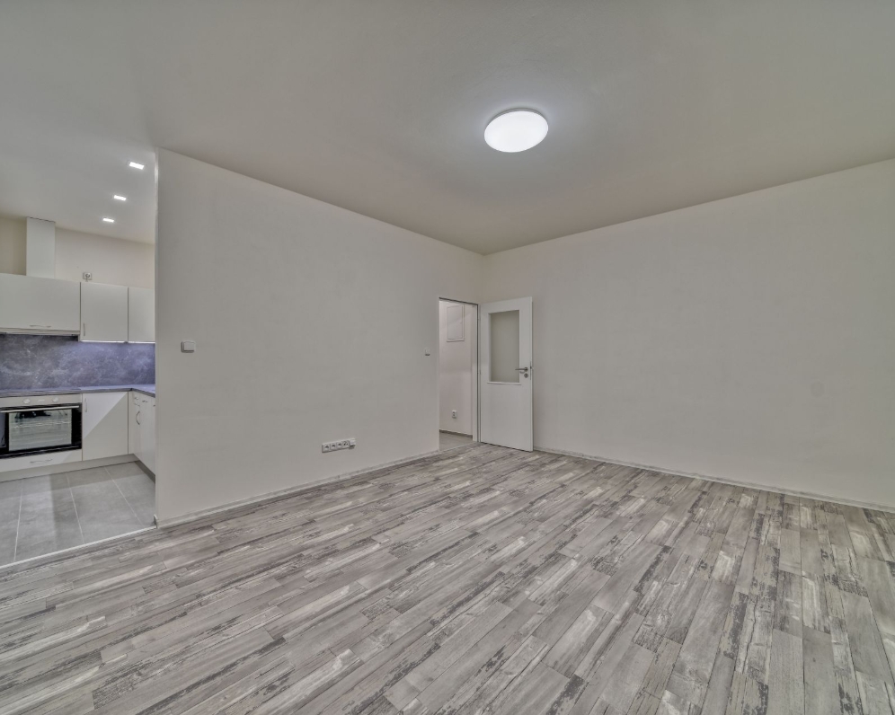 Pronájem bytu 3+kk, 57 m², 2. NP, Chlumec nad Cidlinou