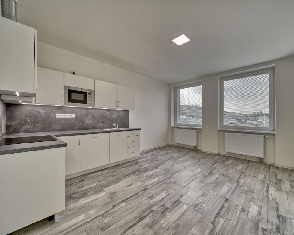 Pronájem bytu 2+kk, 48 m², 1. NP, Chlumec nad Cidlinou, ulice Rooseveltova