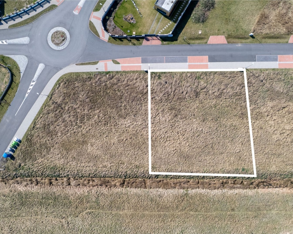 Prodej pozemku 830 m² v Choťánkách u Poděbrad