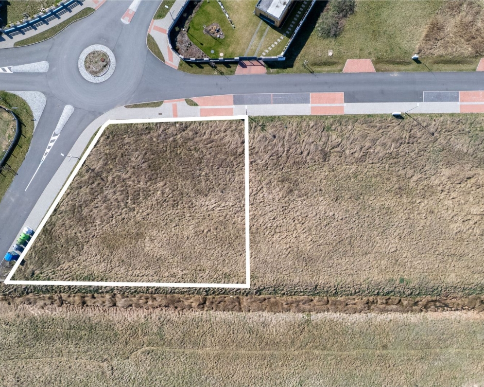 Prodej pozemku 1 022 m² v Choťánkách u Poděbrad